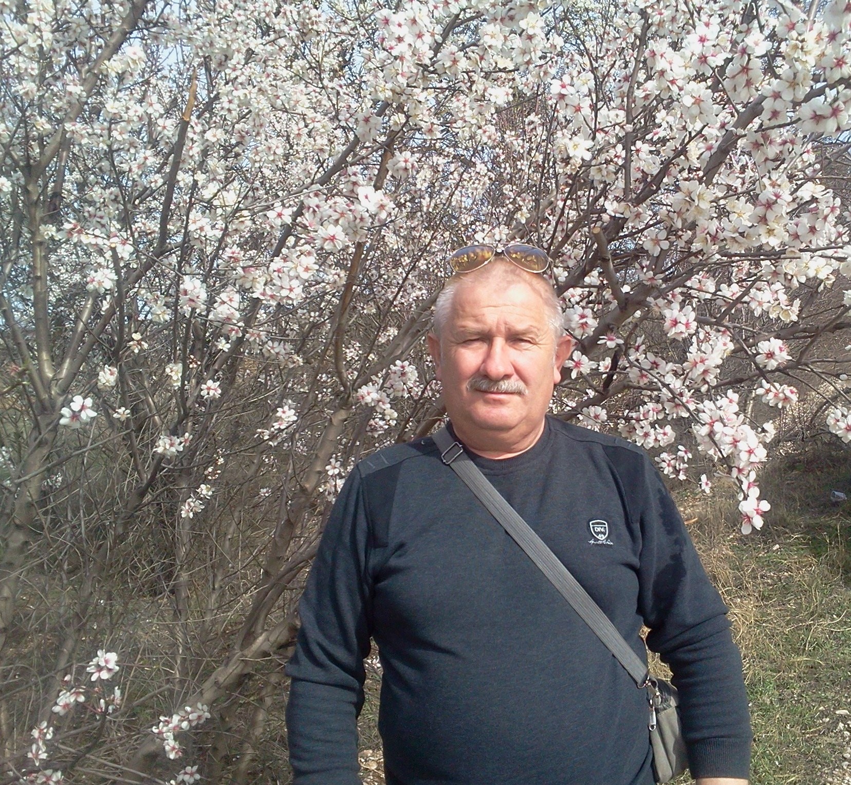05_08_2022_Ainura_Vater.jpg