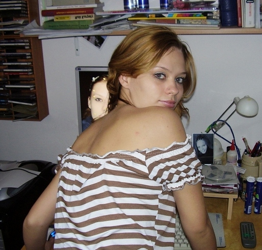 10058_002.JPG