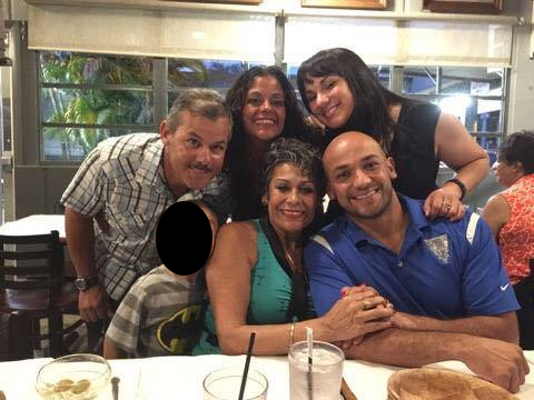 13083114_111019345974896_2750409969078938_n.jpg