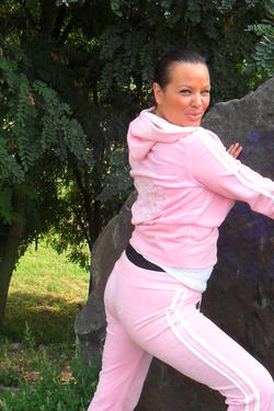 1364984-2.jpg