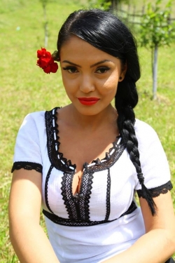 192340_b_52202388813337111138.jpg