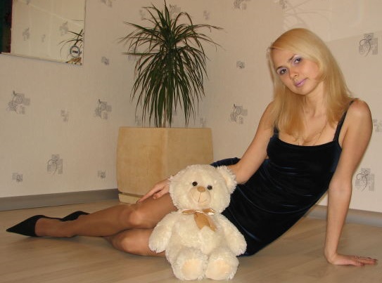 1_Me_with_teddy_bear_again_.jpg