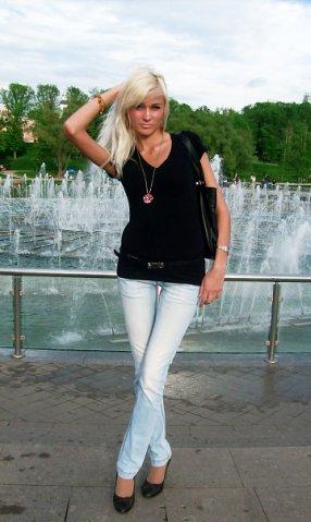 1n3c7h0kwlj.jpg