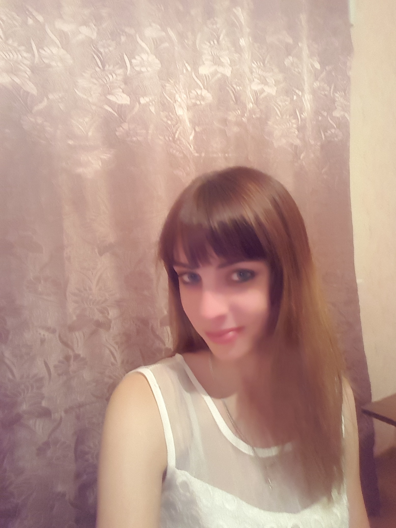 3_925.jpg