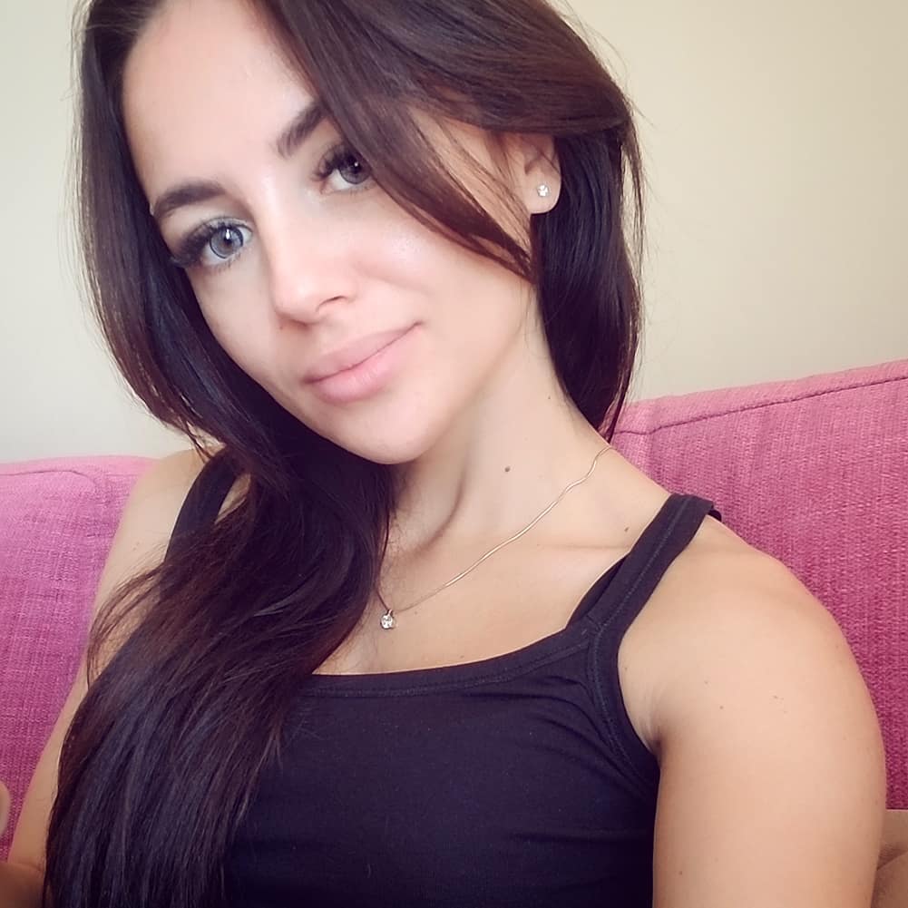 4247001.jpg