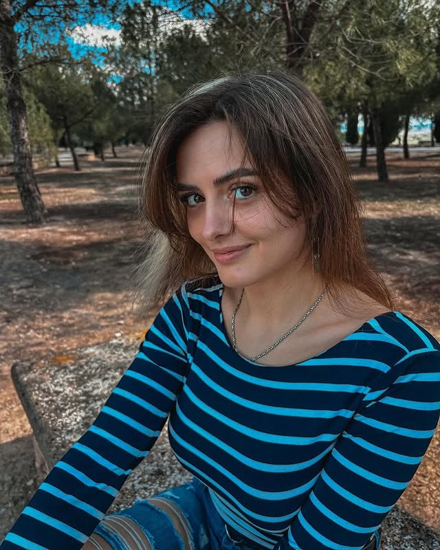 435246304.jpg