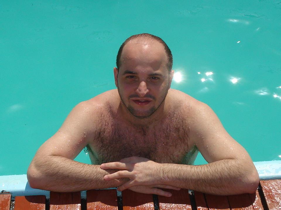 538620_303189036419379_1149374060_n.jpg