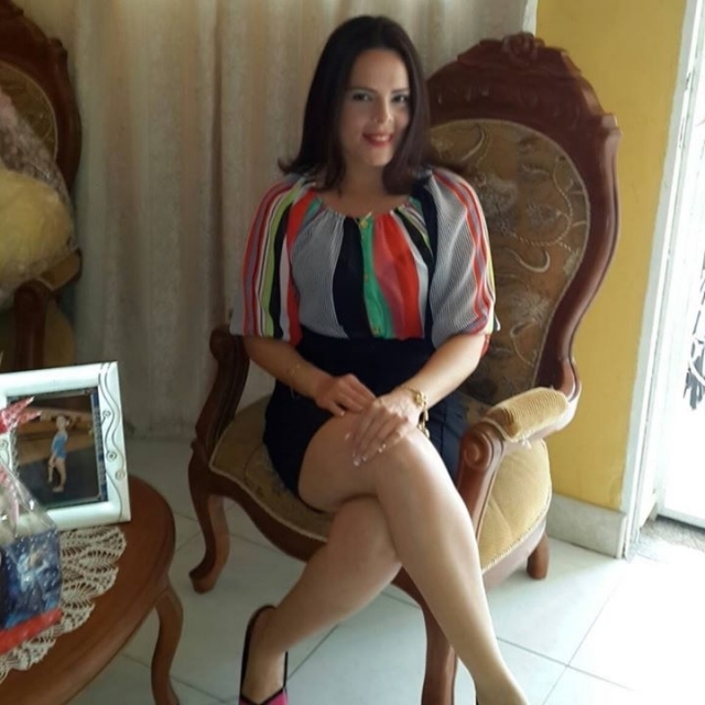 58179749_37e821.jpg