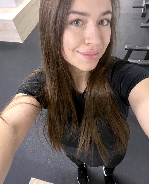 7d86844e21f57b232452ab7e5e887554.jpg