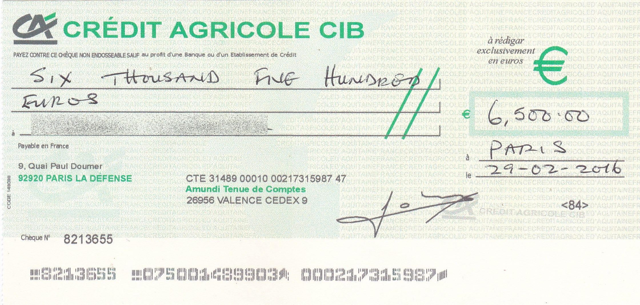 8213655_Credit_AgricolaeCIB_Cheque.jpg