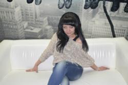 890581-2.jpg