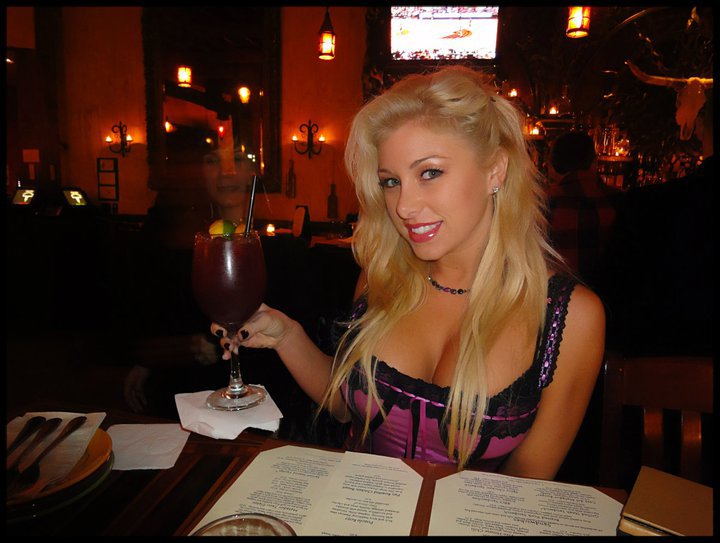 At_dinner_in_downtown_portland.jpg