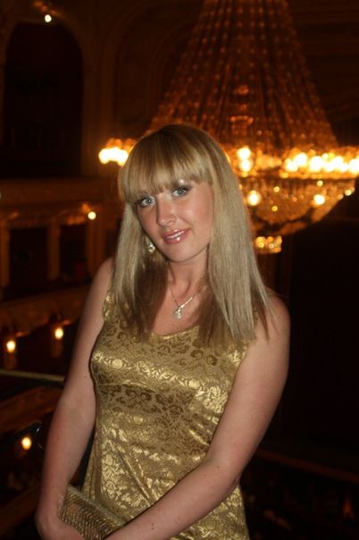 At_theatre_001.jpg