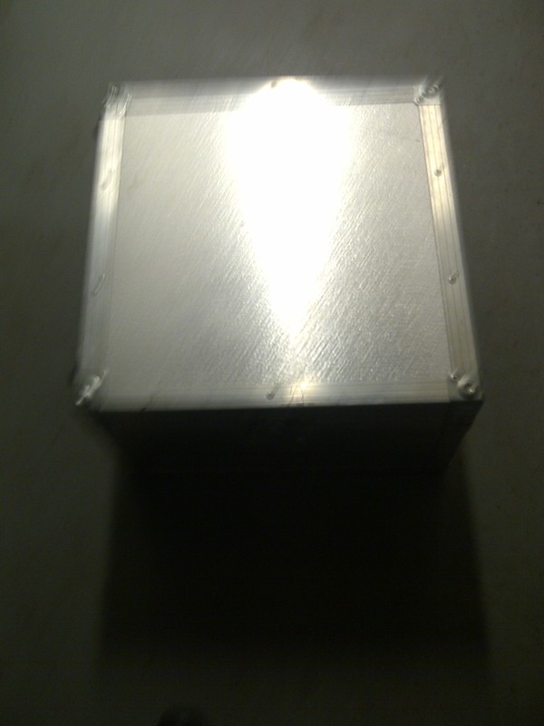 BOX.jpg