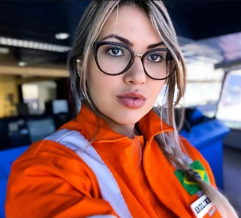 CarolineTaborda2.jpg