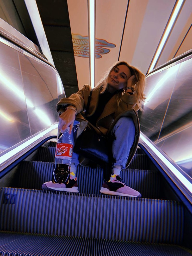 Escalator_002.JPG
