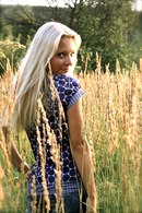 GSC174653_001.jpg
