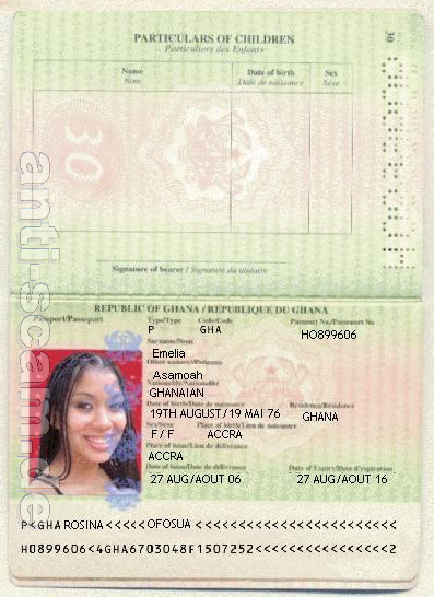 Ghana_Passport_-_H0899606_-_Emelia.jpg