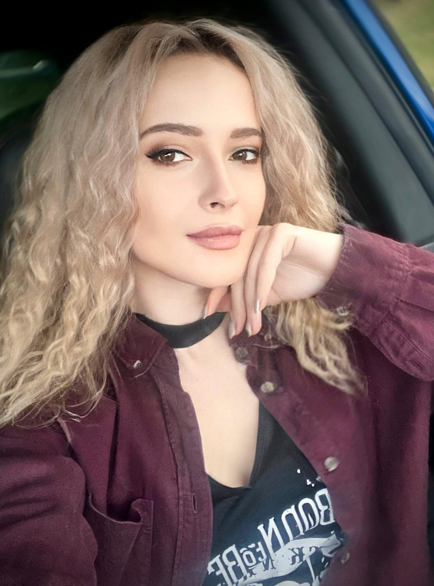 Hello_054.jpg