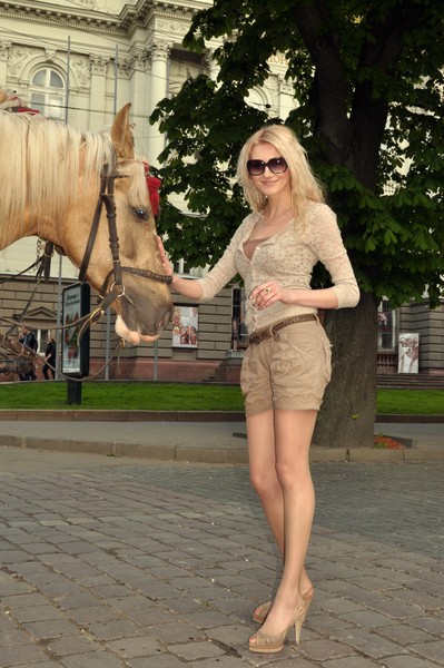 Mary_006.jpg