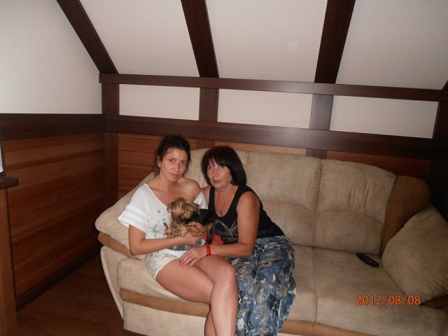 Me_and_mom.jpg