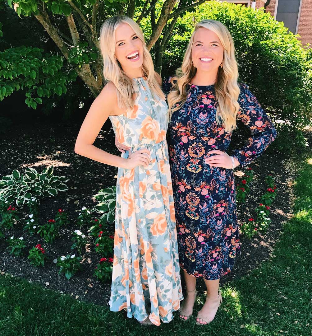 Me_and_sis.jpg