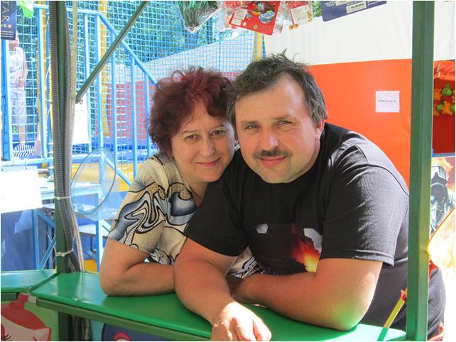 Mum_and_daddy.jpg