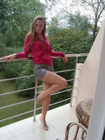 Natalya-002.jpg