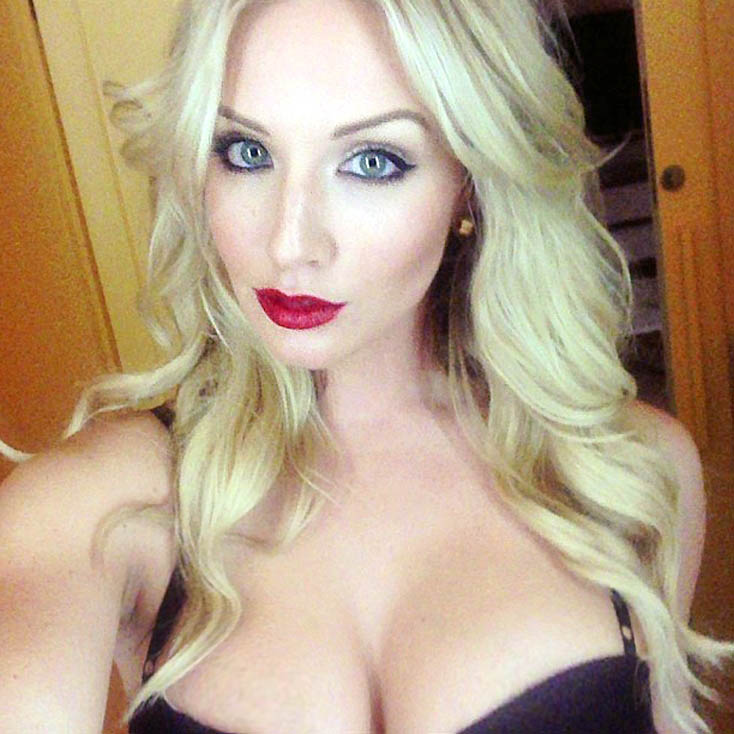 Red_lipstick__.jpg