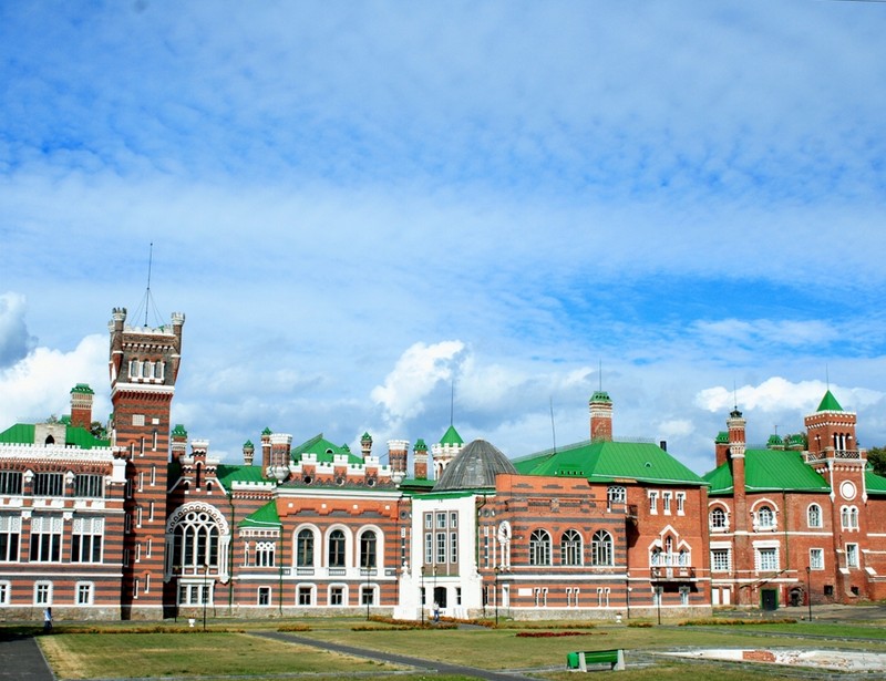 Sheremetyev_Castle.jpg