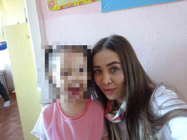 With_niece_.jpg