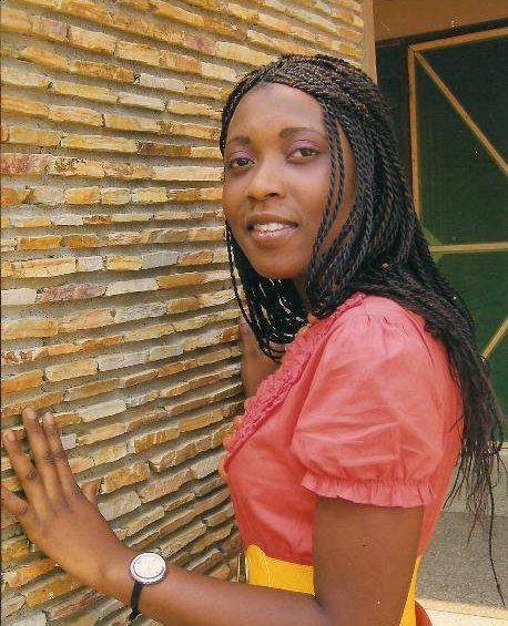 aishaali950f.jpg