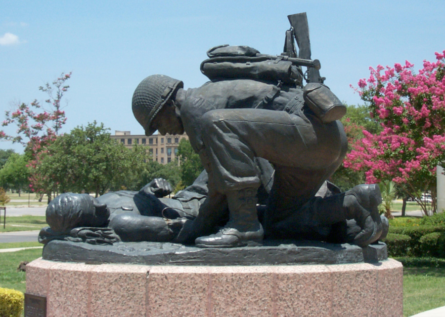 armycombatmedicmemorial-ftsamhouston-sanantonio.jpg