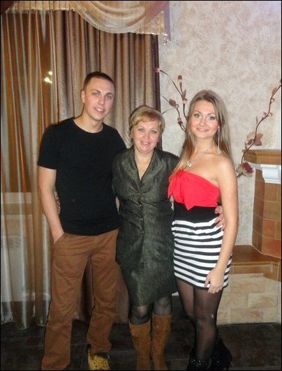 brother__Mom__me_001.jpg