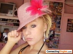 california_dating_2646164.jpg