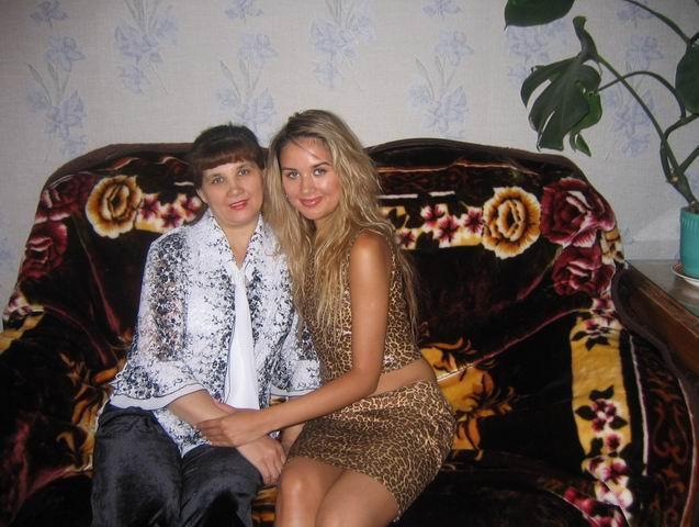 elena_schoell15r908_001.jpg
