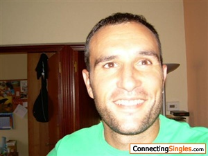 england_personals_2337727.jpg