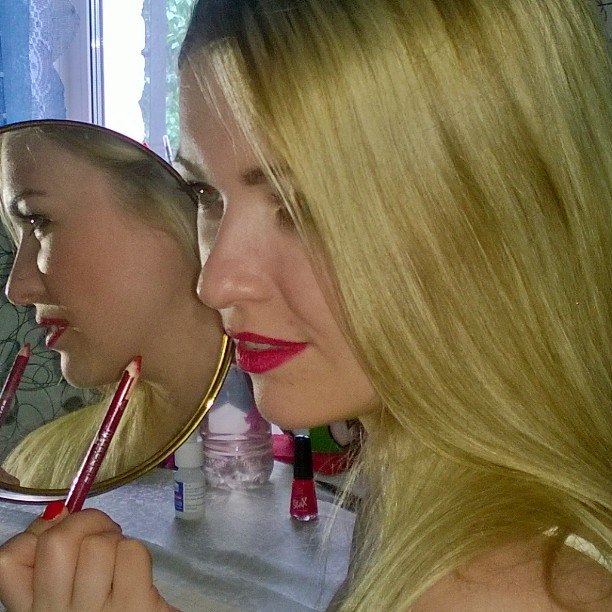 es7FbcnLFMs.jpg