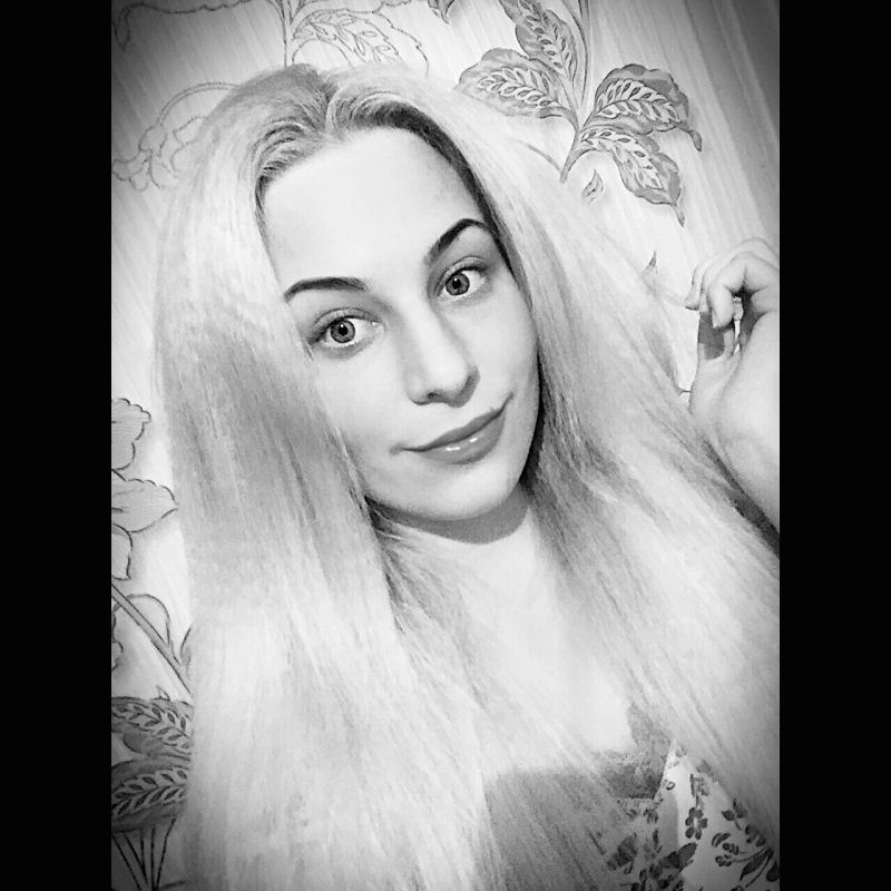 hairdresermakeup87o.jpg