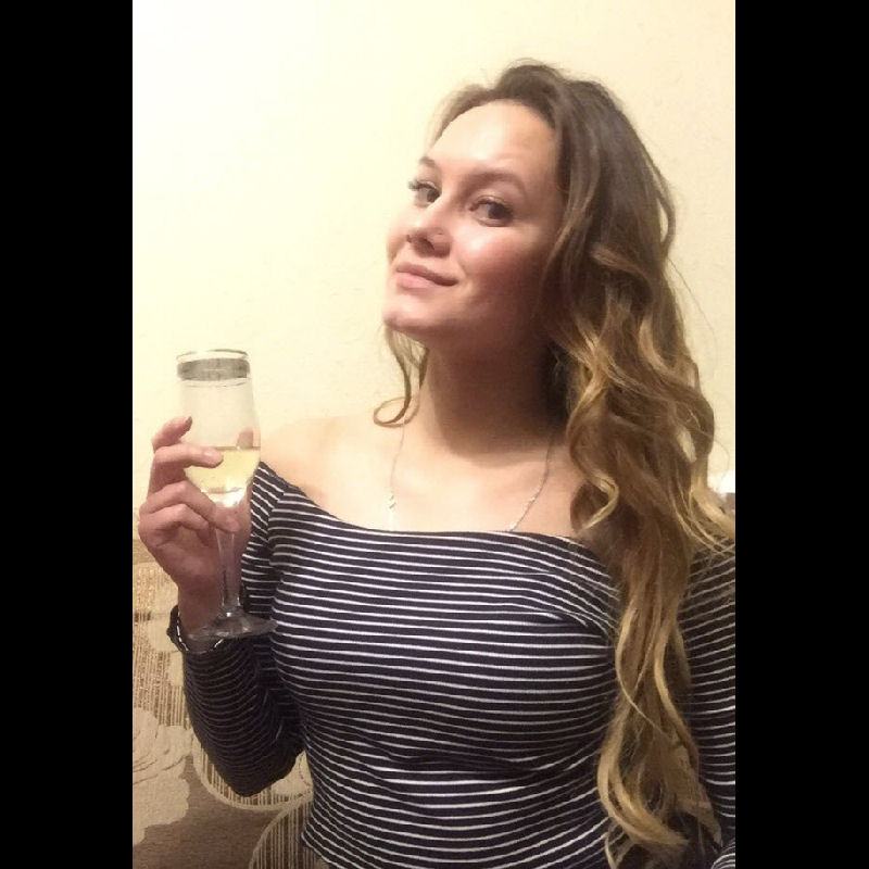 hazelgreavehale81i.jpg
