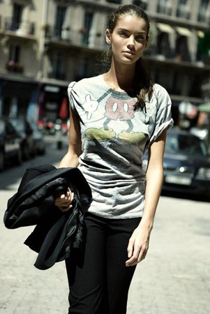 in_the_street_002.jpg