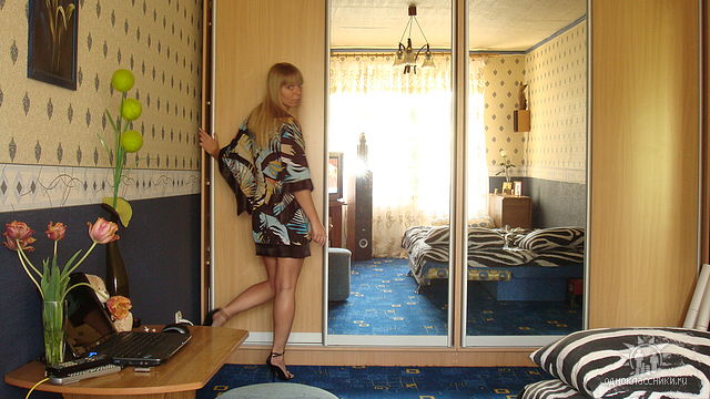 its_my_firlfriend_home.jpg
