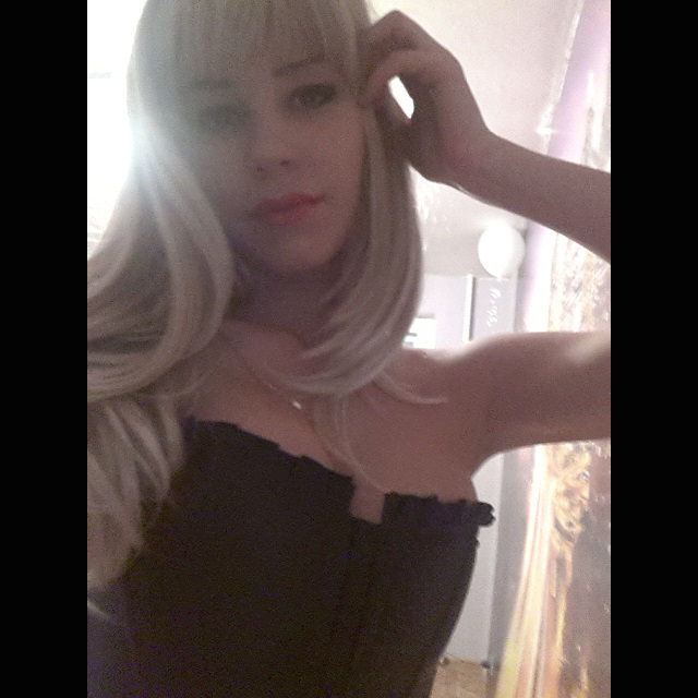 ladydreaming00u.jpg