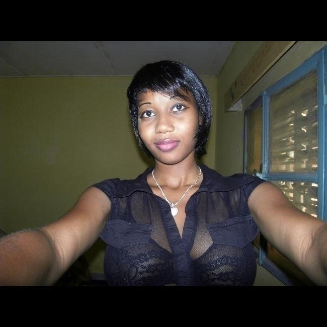 ladysarah29a.jpg