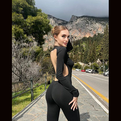 lali_tu468216a.jpg