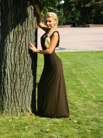long-black-dress.jpg