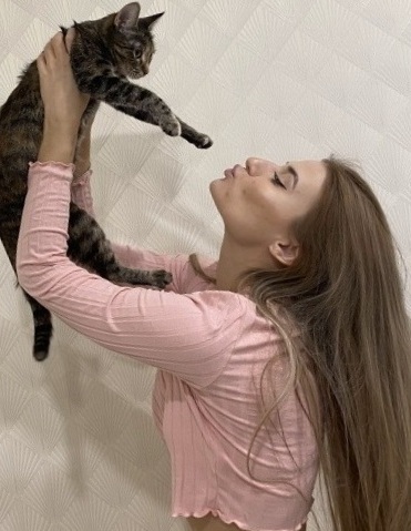 me_and_cat_melisa2_001.jpg