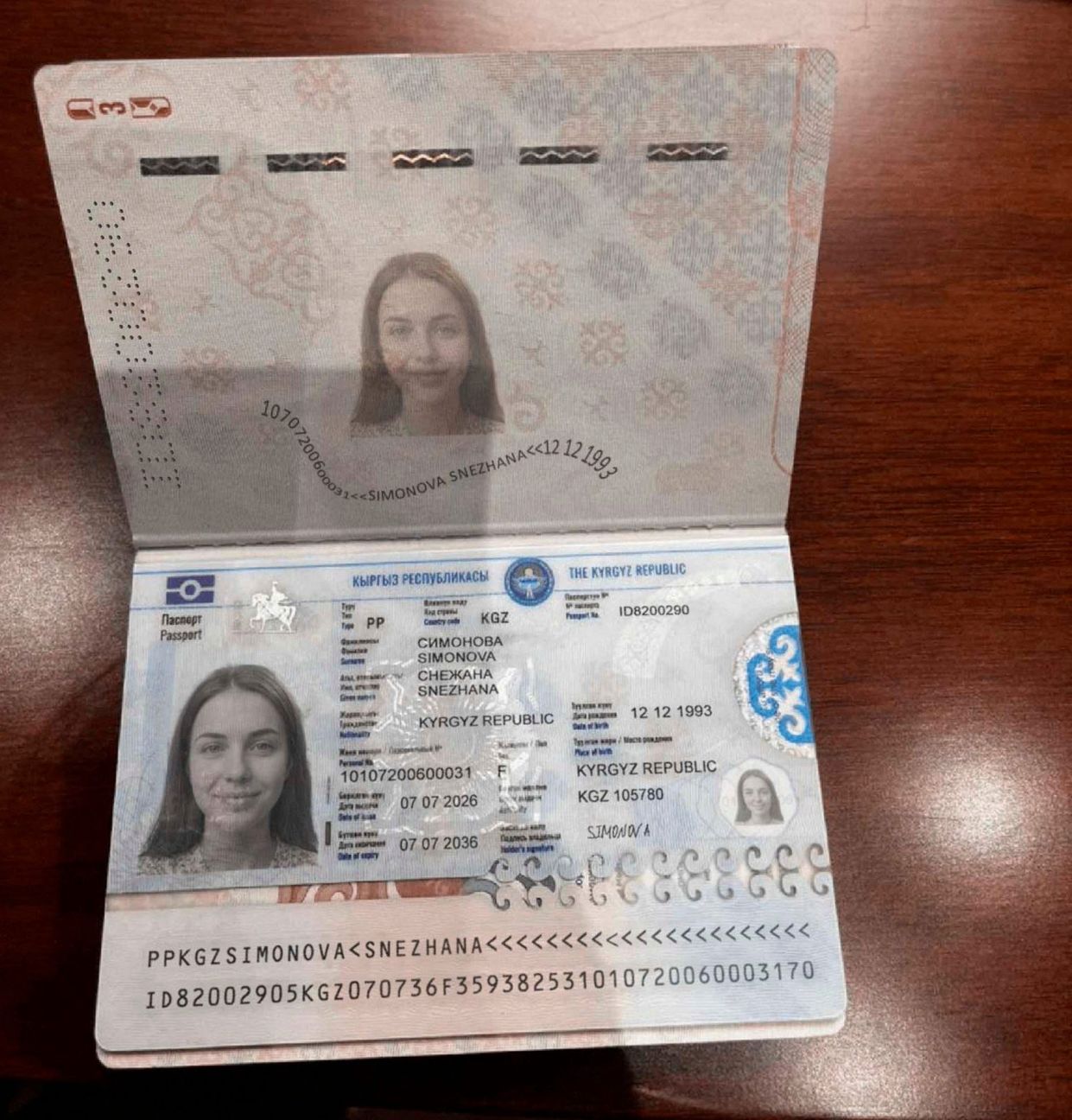 passport_014.jpg