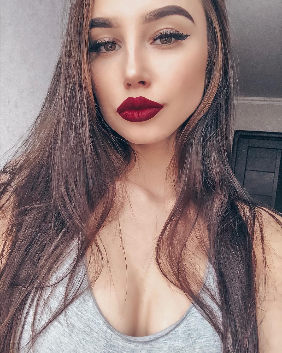 red_lips_003.jpg