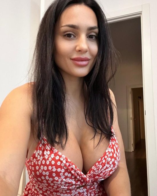 valentinakiss57.jpg